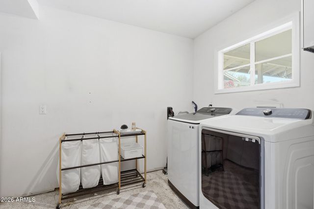 2406 E ELM Street, Phoenix, AZ 85016