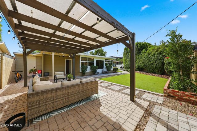 2406 E ELM Street, Phoenix, AZ 85016