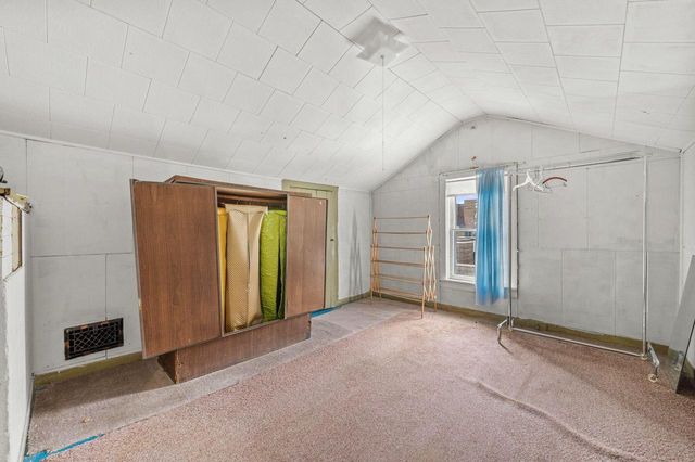 718 Lake AVENUE, Racine, WI 53403