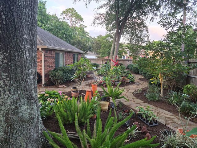 15318 Brook Arbor Court, Houston, TX 77062
