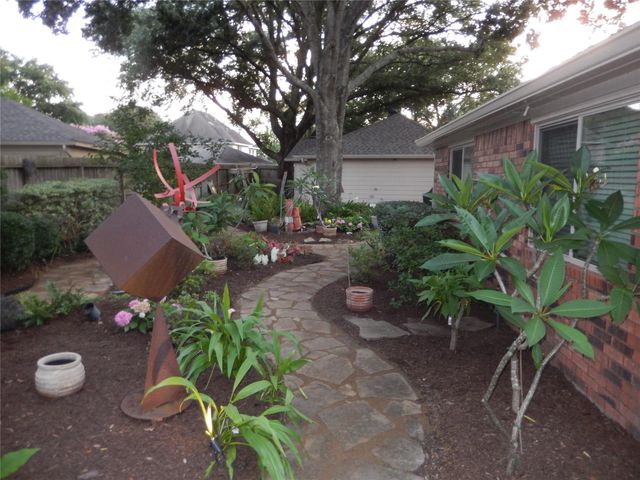15318 Brook Arbor Court, Houston, TX 77062