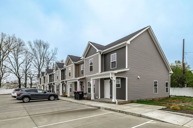 100 Billy Robb St Unit A, Greenbrier, TN 37073