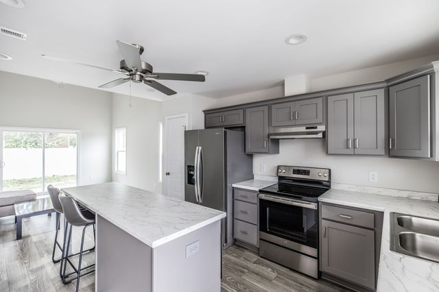 100 Billy Robb St Unit A, Greenbrier, TN 37073