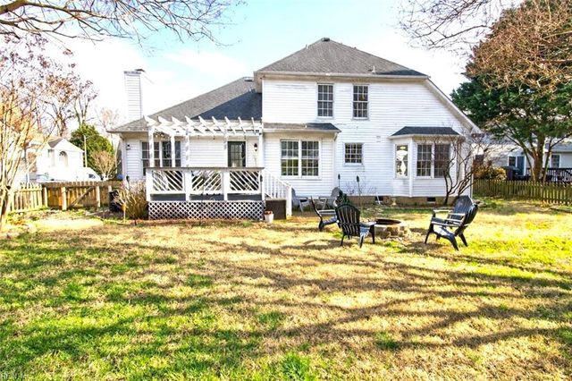 6303 S Oaken Gate DR, Suffolk, VA 23435