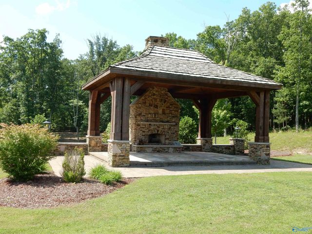 15 Winter Walk Way, Huntsville, AL 35803