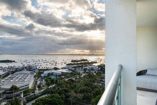 3400 SW 27th Ave 1706, Miami, FL 33133