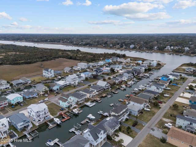 124 Starfish Drive, Supply, NC 28462