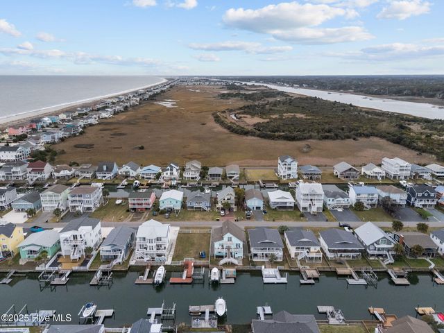 124 Starfish Drive, Supply, NC 28462