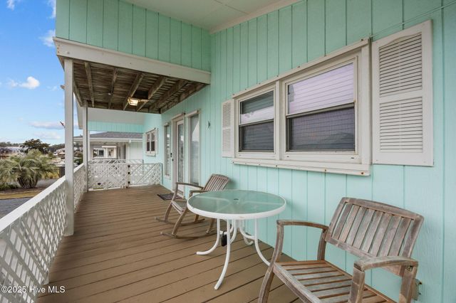 124 Starfish Drive, Supply, NC 28462