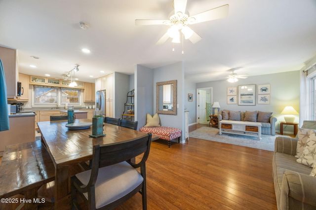 124 Starfish Drive, Supply, NC 28462