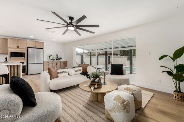 8537 E VISTA Drive, Scottsdale, AZ 85250