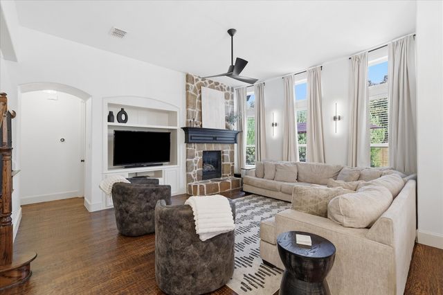 3047 Mitchell Way, The Colony, TX 75056