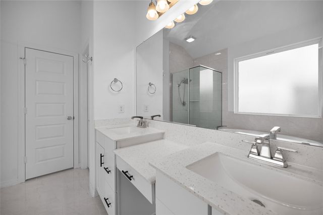 13710 Duro Bluff Drive, Cypress, TX 77429
