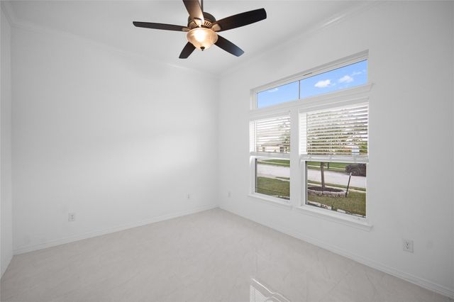 13710 Duro Bluff Drive, Cypress, TX 77429