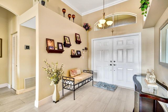 6171 Shadow Tree Lane, Lake Worth, FL 33463