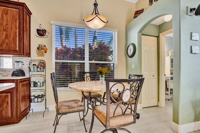 6171 Shadow Tree Lane, Lake Worth, FL 33463