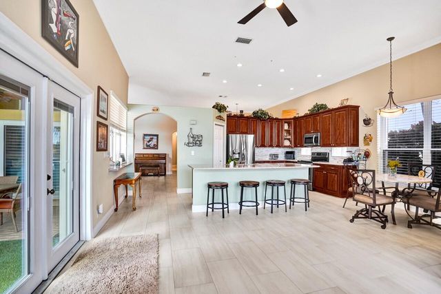 6171 Shadow Tree Lane, Lake Worth, FL 33463