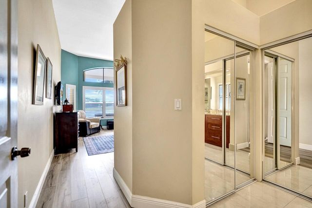 6171 Shadow Tree Lane, Lake Worth, FL 33463