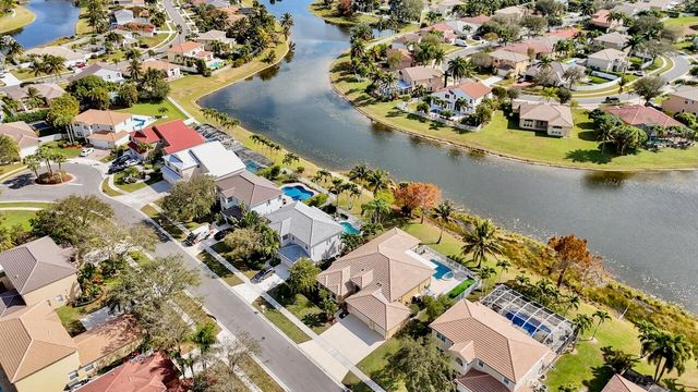 6171 Shadow Tree Lane, Lake Worth, FL 33463