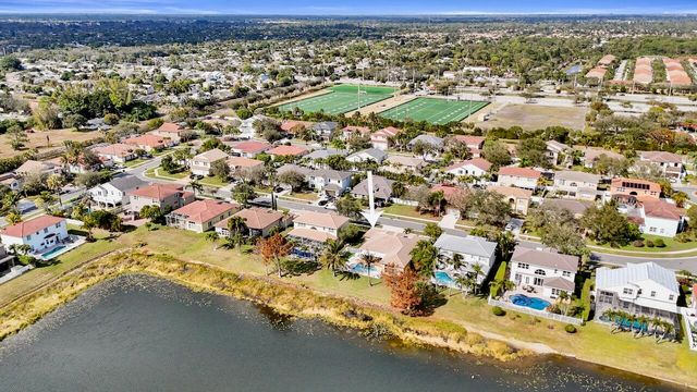 6171 Shadow Tree Lane, Lake Worth, FL 33463