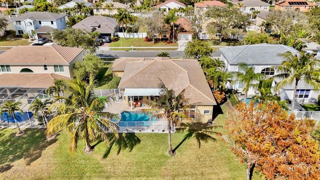 6171 Shadow Tree Lane, Lake Worth, FL 33463