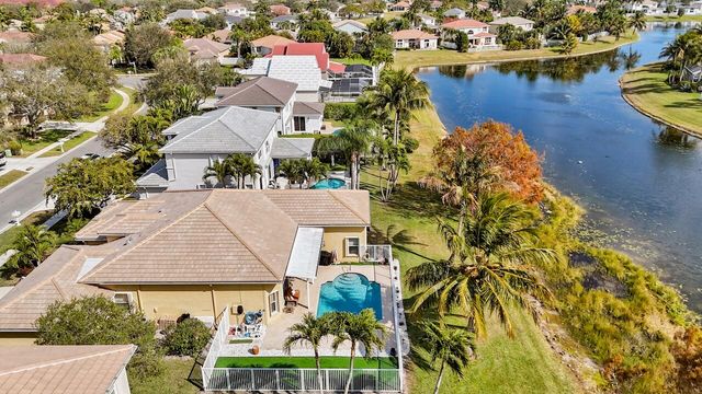 6171 Shadow Tree Lane, Lake Worth, FL 33463