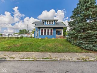 402 W Madison Street, Alexandria, IN 46001