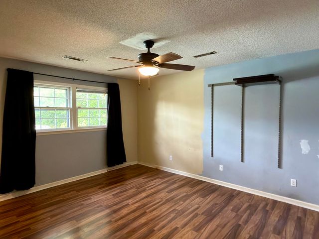 1240 Devonshire Drive, Sumter, SC 29154