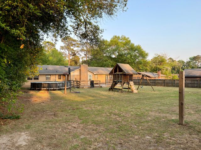 1240 Devonshire Drive, Sumter, SC 29154