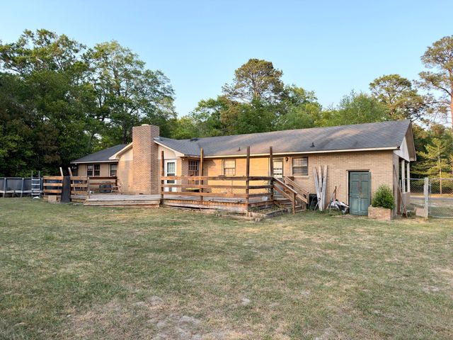 1240 Devonshire Drive, Sumter, SC 29154
