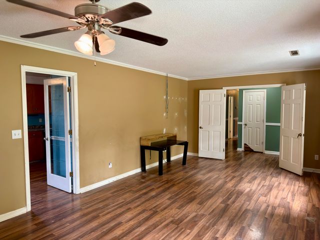1240 Devonshire Drive, Sumter, SC 29154