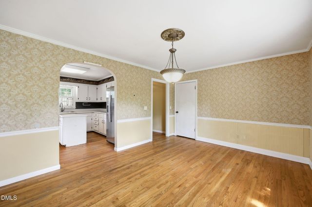 1517 Edith Street, Burlington, NC 27215