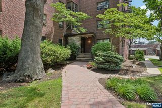 3020 Edwin Avenue 2C, Fort Lee, NJ 07024