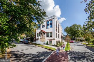 30 MACLEAN ST, Princeton, NJ 08542