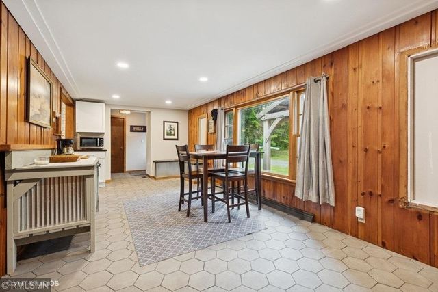 2818 Wilson Avenue, Sterling Twp, WI 54024