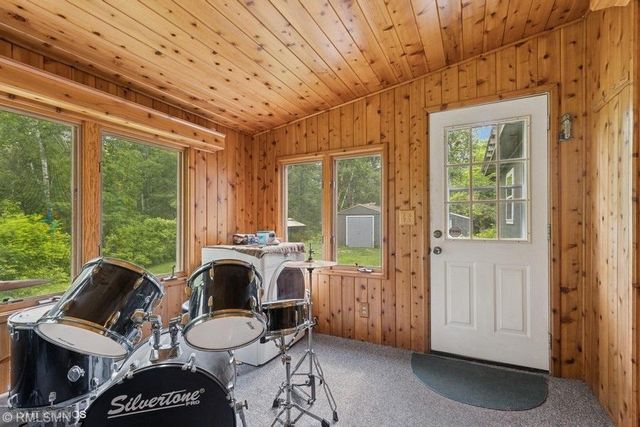 2818 Wilson Avenue, Sterling Twp, WI 54024