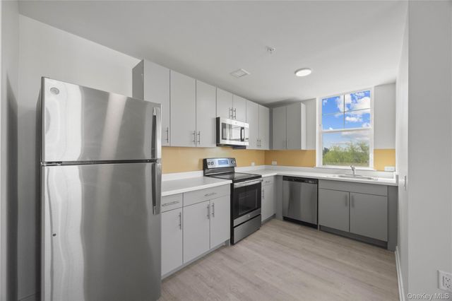 56 Prospect Street 606, Yonkers, NY 10701