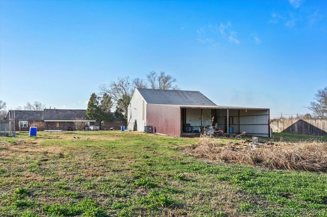 3951 E 86th Street N, Sperry, OK 74073