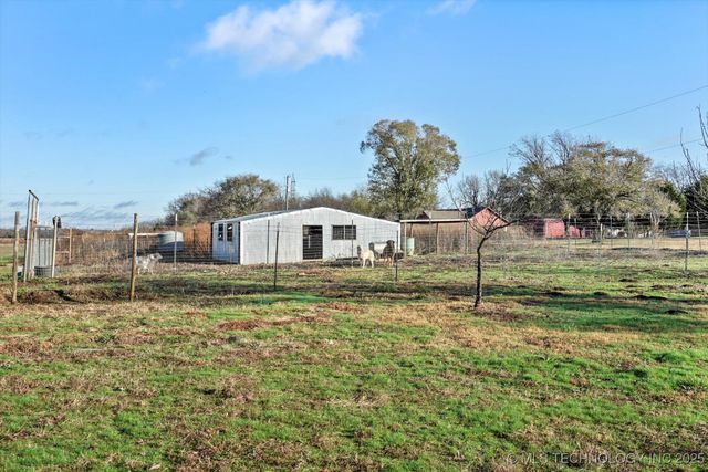 3951 E 86th Street N, Sperry, OK 74073