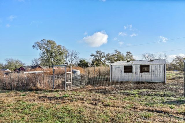 3951 E 86th Street N, Sperry, OK 74073