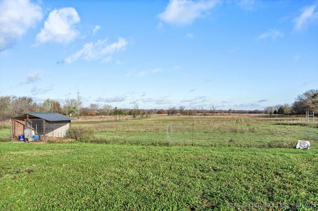 3951 E 86th Street N, Sperry, OK 74073