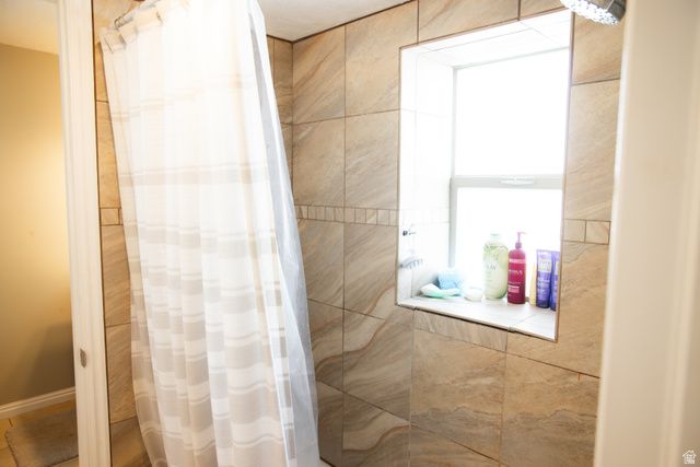 1013 W 3000 N, Pleasant View, UT 84414