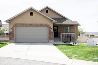 1013 W 3000 N, Pleasant View, UT 84414