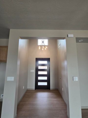 6704 Vatapa Road NE, Rio Rancho, NM 87144