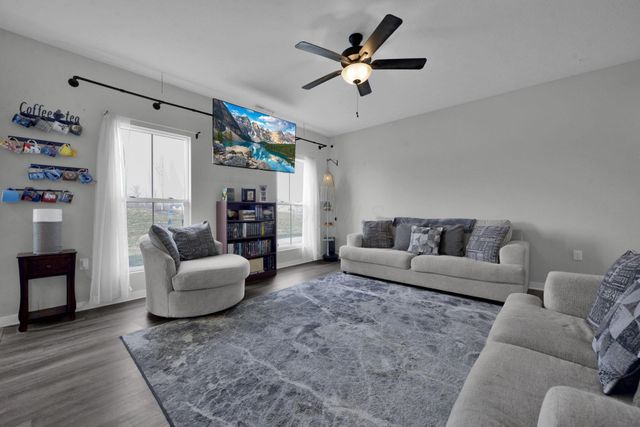 345 Lenell Loop, Delaware, OH 43015