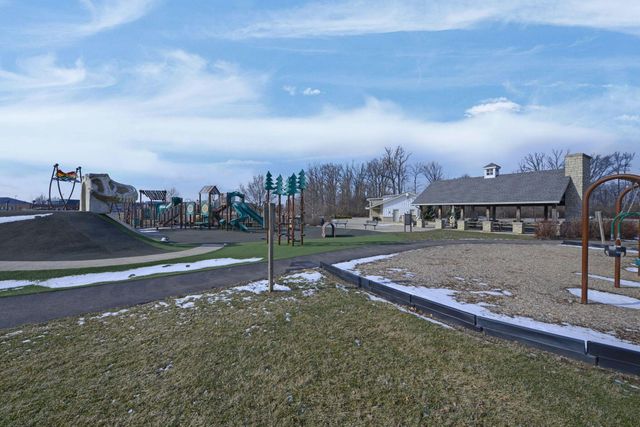 345 Lenell Loop, Delaware, OH 43015