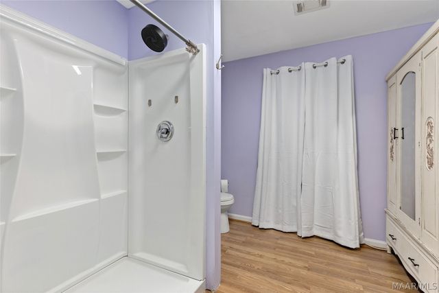 555 Shady Acres Drive, Titus, AL 36080