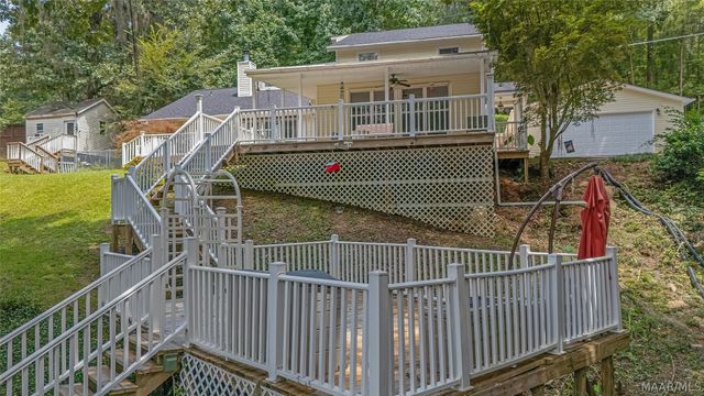 555 Shady Acres Drive, Titus, AL 36080