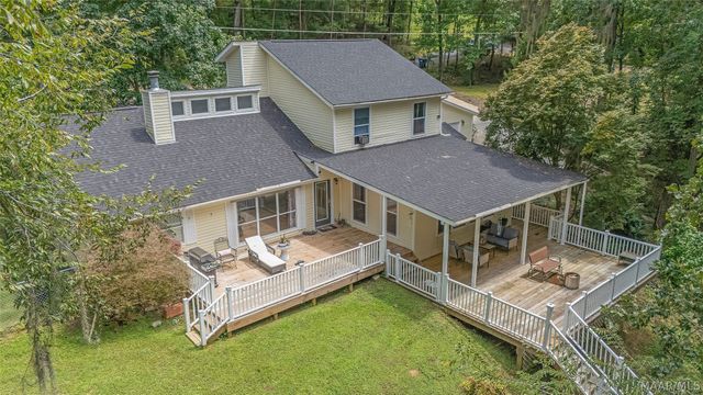 555 Shady Acres Drive, Titus, AL 36080