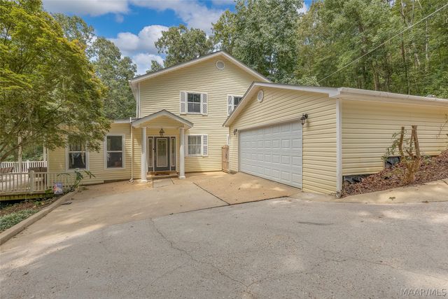 555 Shady Acres Drive, Titus, AL 36080